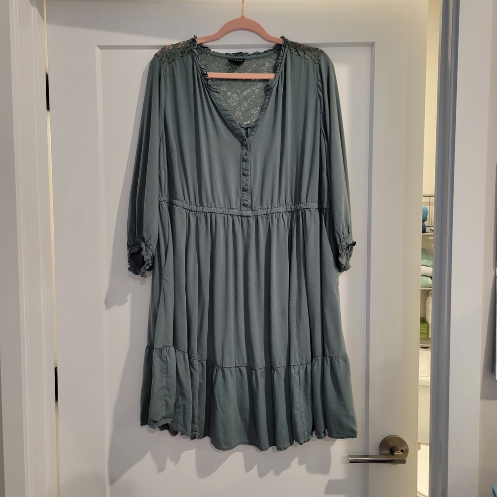 Size 2 Torrid Green Women's Dress